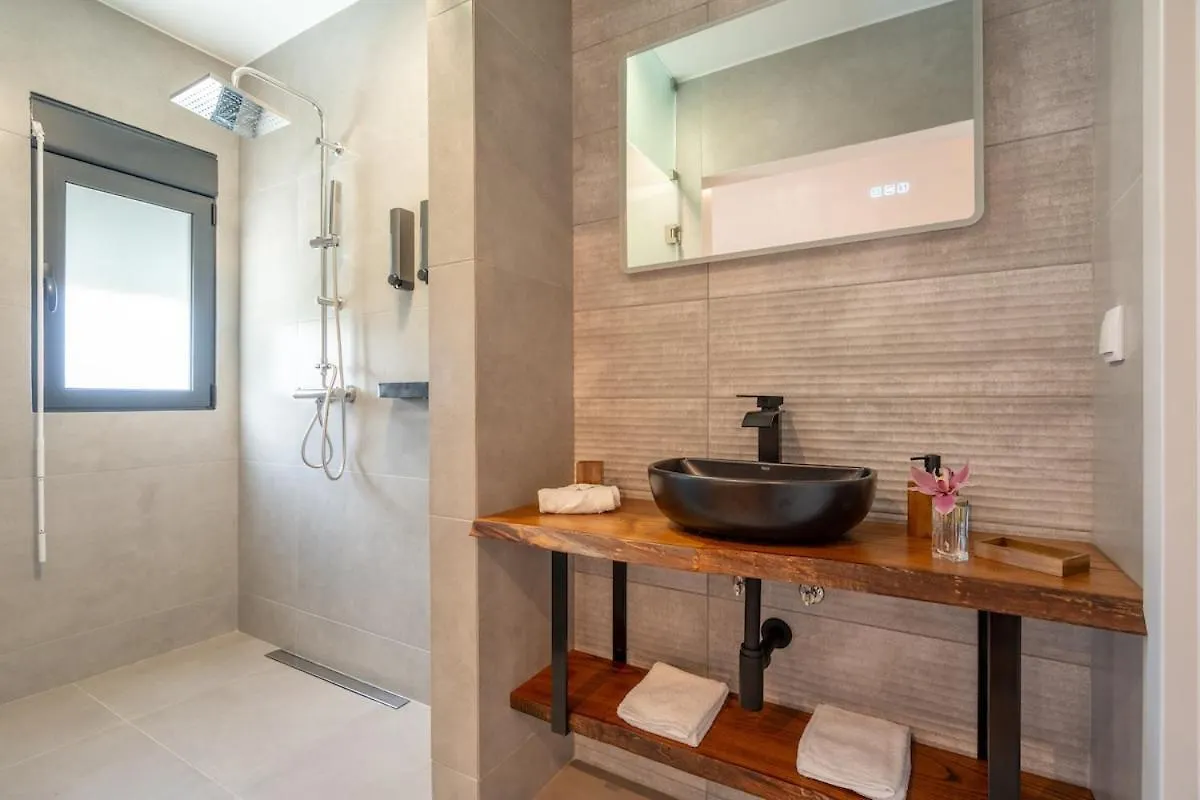 Madeira Protea Retreat- Villa With Heated Private Pool Campanário